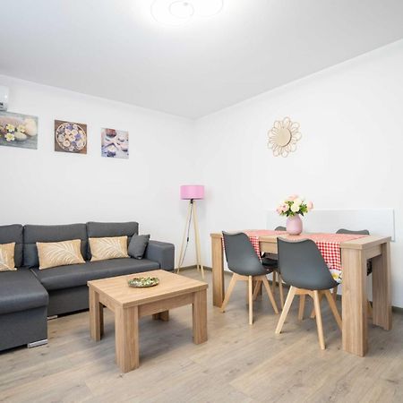 Cozyhome Brassó Kültér fotó